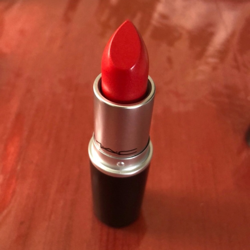 Mac matte lipstick